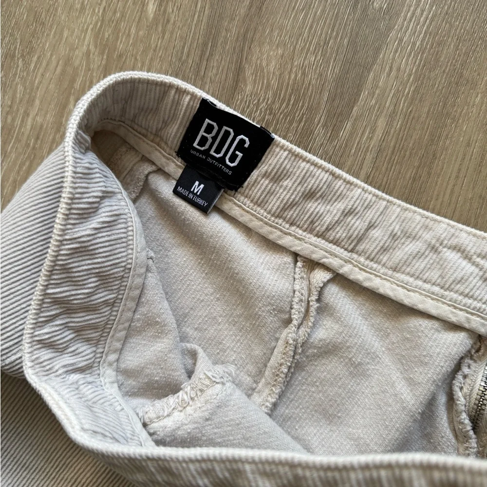 BDG Urban Outfitters Corduroy Pleated Mini Skirt Size Medium